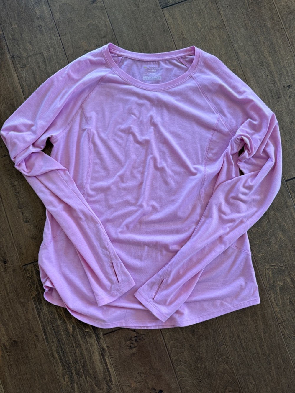 tek gear Women's Long-Sleeve Performance Top - Light Pink